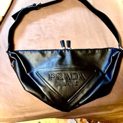 PRADA PURSE 
