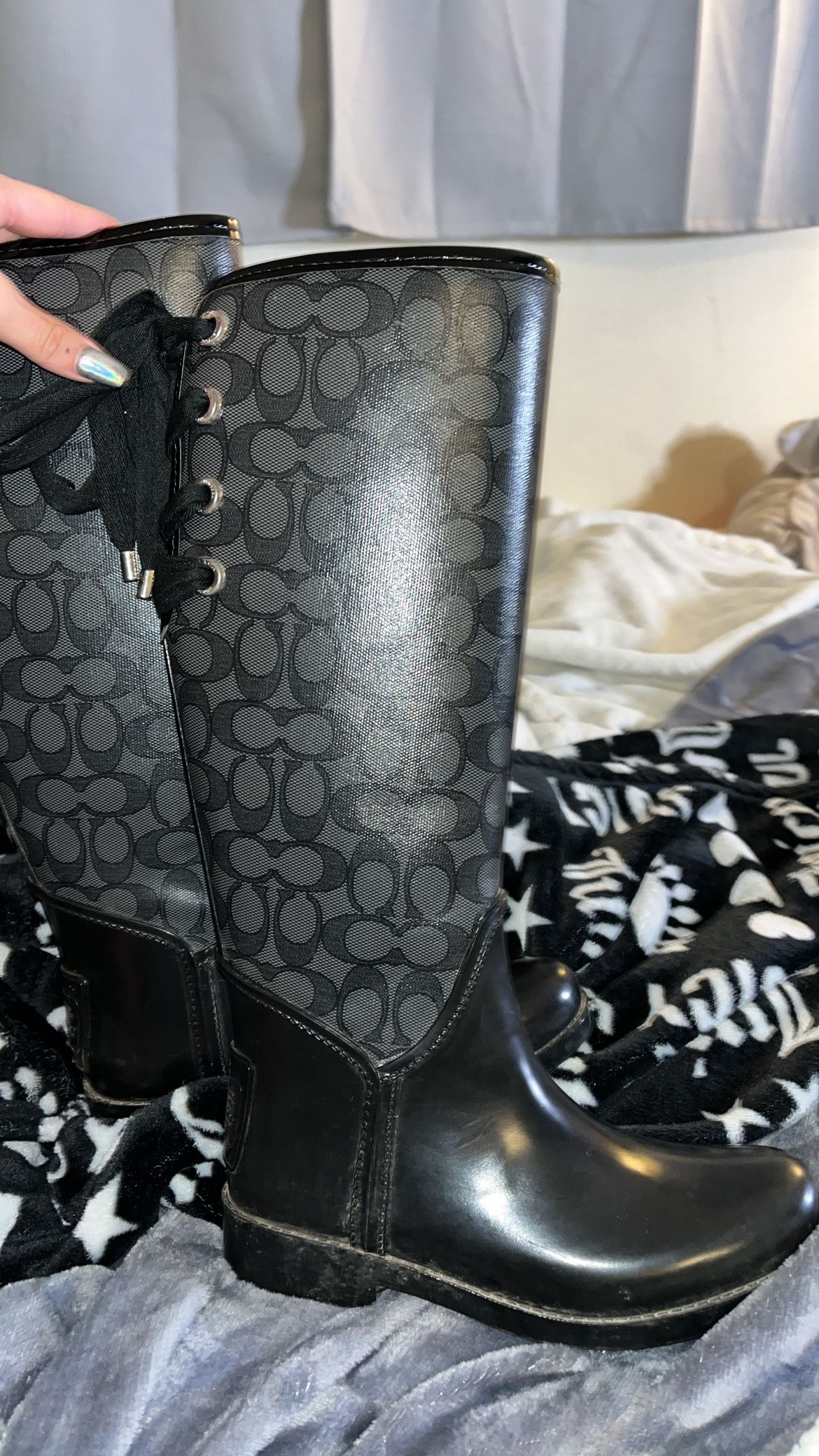 Coach boots