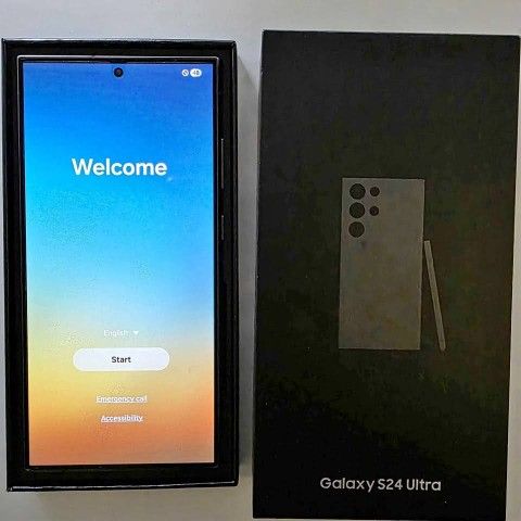 Samsung S24 Ultra - Unlocked - Like New