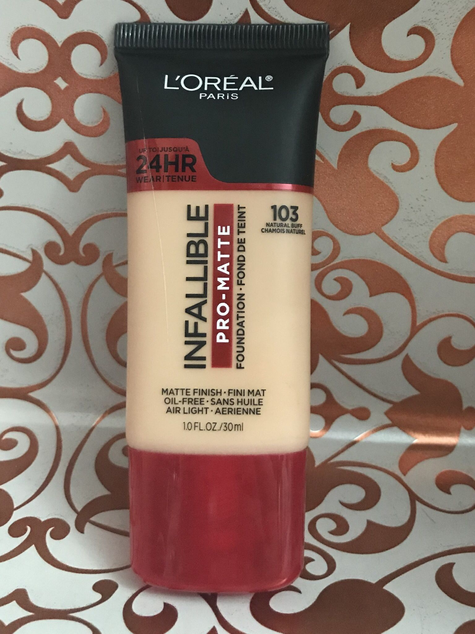 L’Oréal Infallible Matte Natural Buff Foundation 