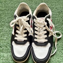 True Religión White And Black Sneakers With Red Detalla