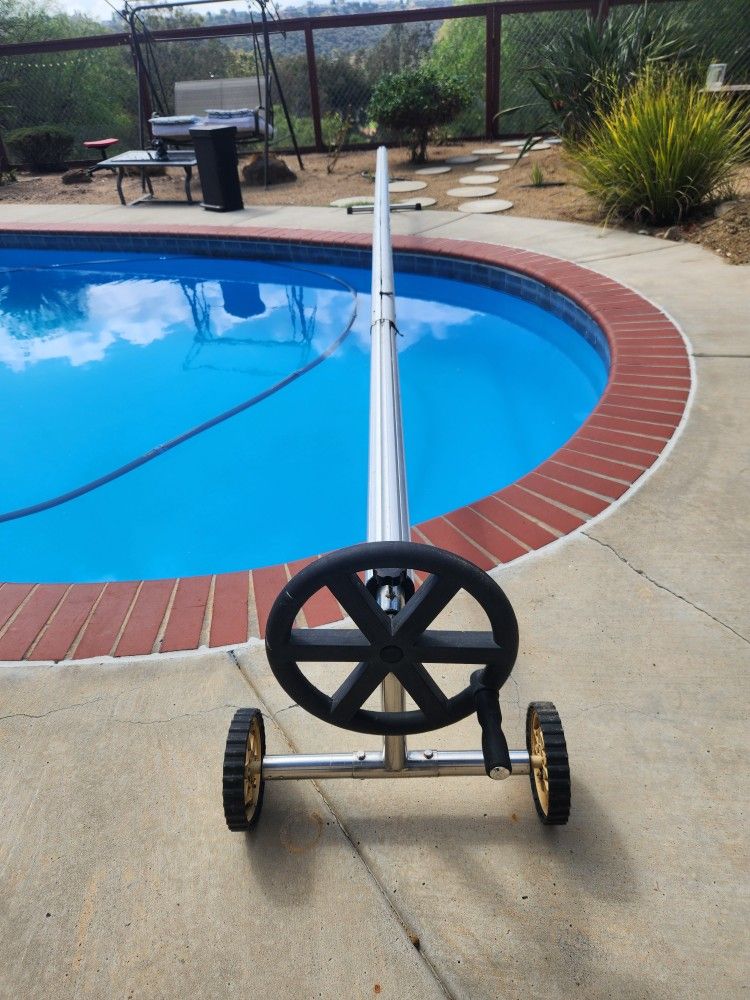 Pool Solar Cover Reel Up To 18ft