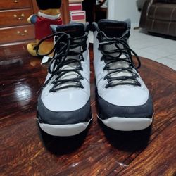 Jordan 9s Space Jam