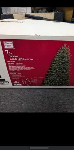 7.5 Ft Home Accents Holiday Jackson Noble Fir LED Pre-Lit Christmas Tree