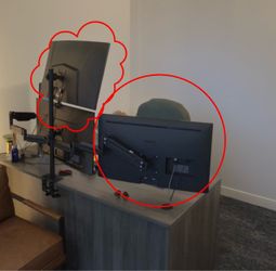 32” Monitors Lg and Samsung