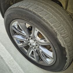 R22 Llantas  En Buen Estado 