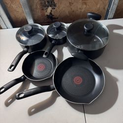 T-fal Simply Cook 8-Piece Non-Stick Cookware Set 