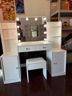 Vanity new