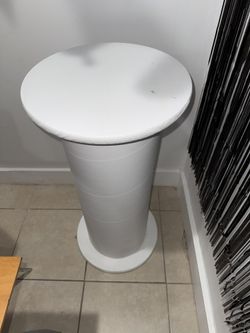 Cake Stand / Party Essential