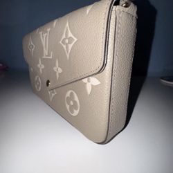 LV Wallet