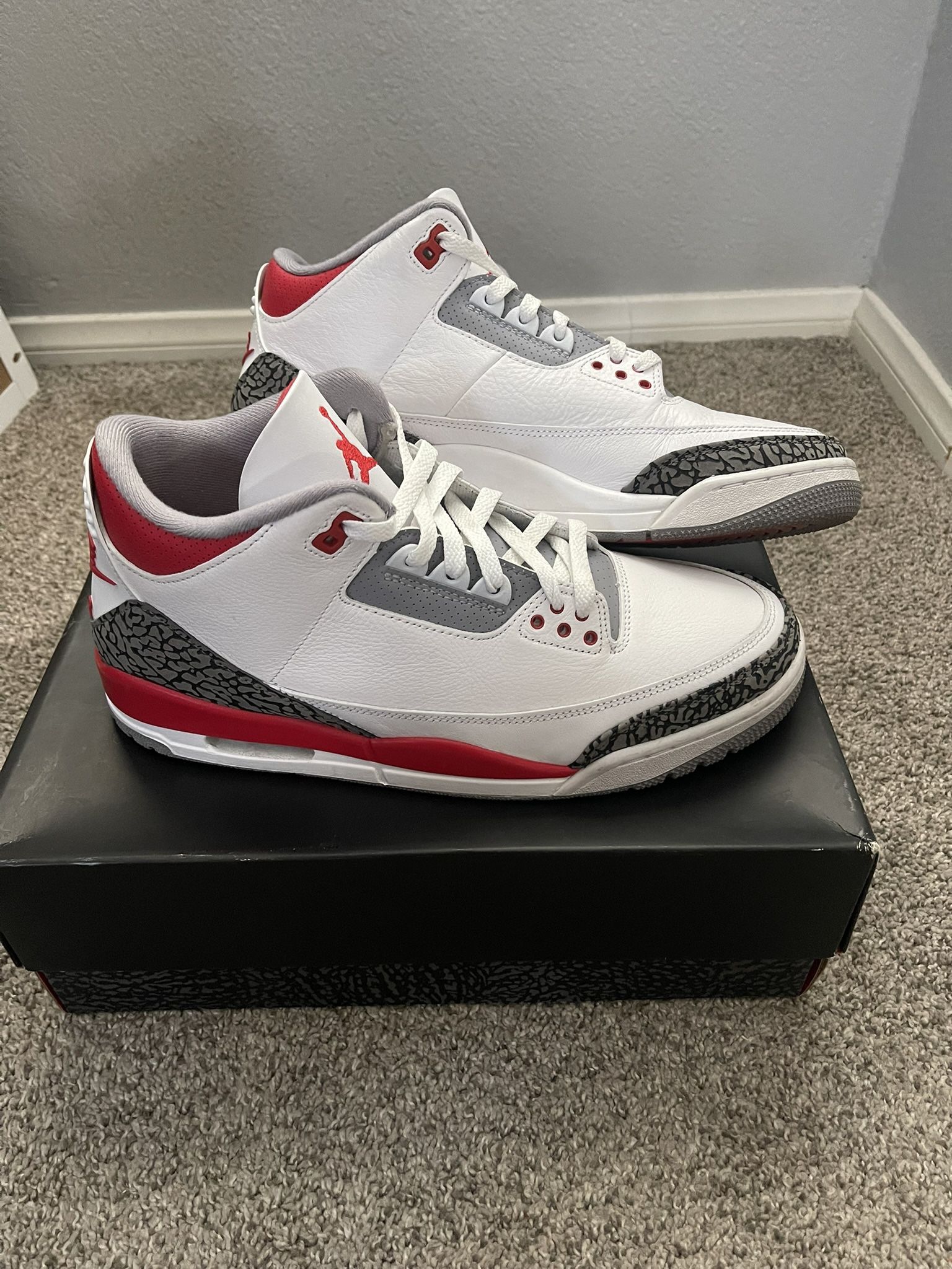 Jordan 3 Fire Red