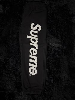 Supreme sweats