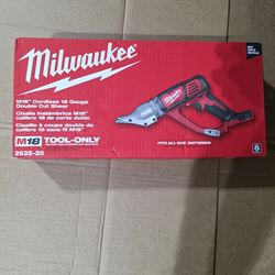 Milwaukee M18 Cordless 18 Guage Double Cut Shear