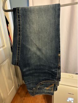 Light blue ariat jeans