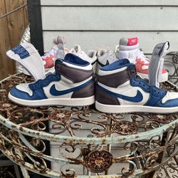 Kids Jordan size 2 youth