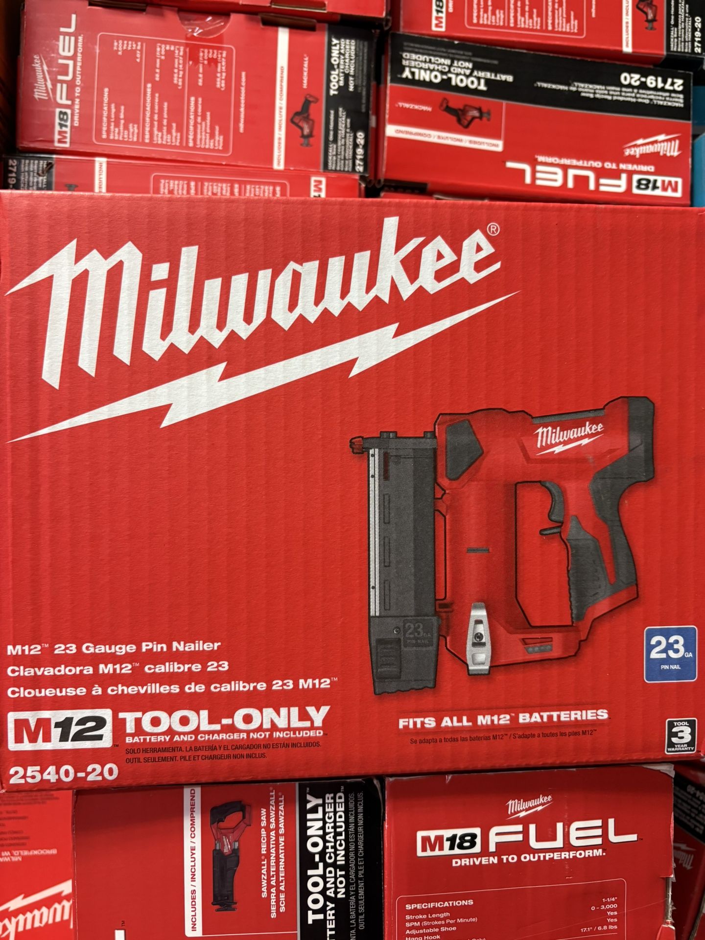 Milwaukee New 23 Pin Nailer 12M