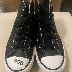 Converse All-Stars Chuck Taylor Leather High-Top Sneaker