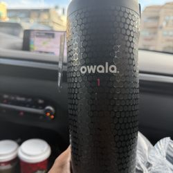 Owala golf bottle Black