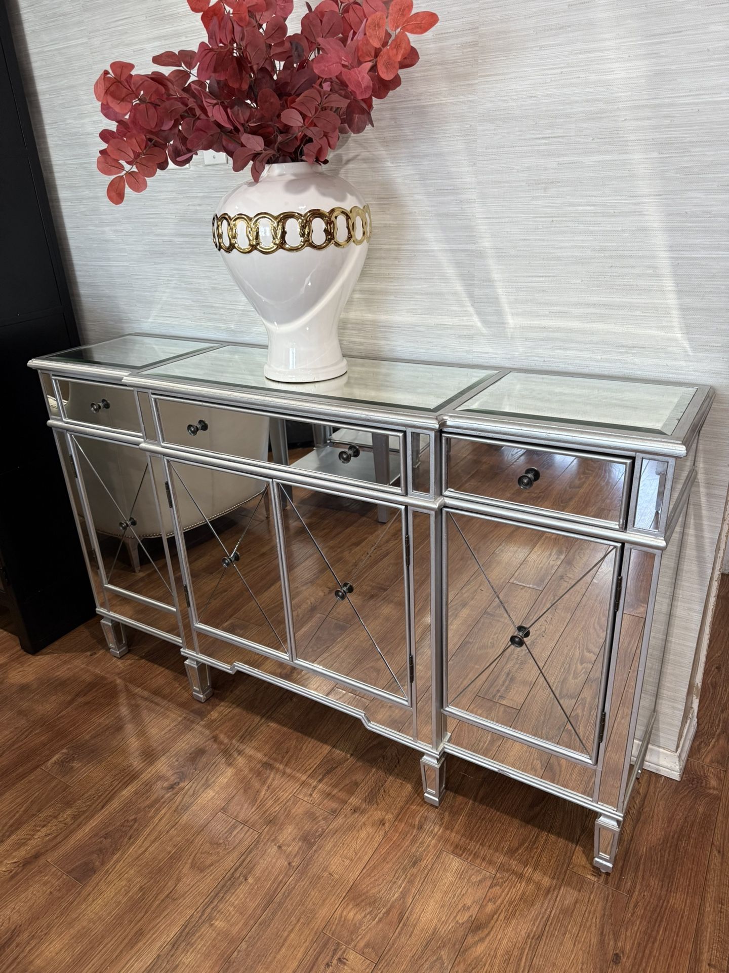 tv stand /buffete