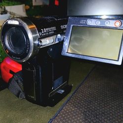 Sony Handycam – Battery Included (No Charger)