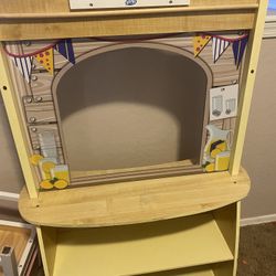 Adorable Wooden 4-in-1 Lemonade Stand