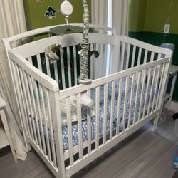 Baby Crib With Mattress
