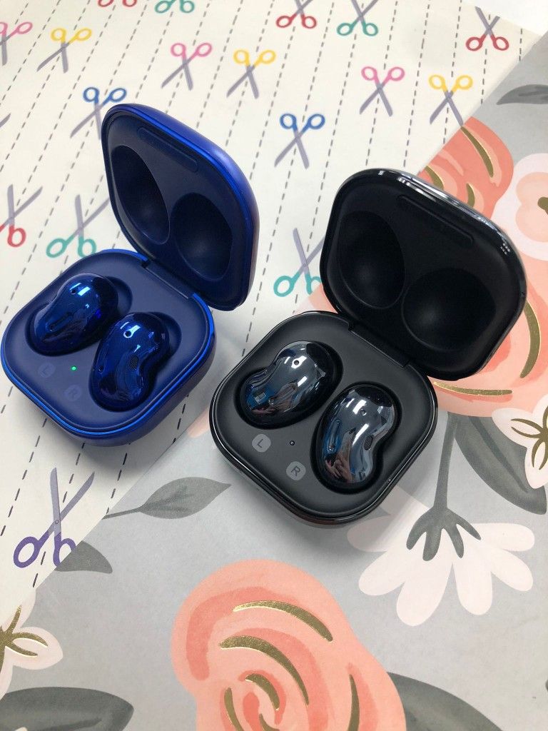 Samsung Galaxy Buds Live Bluetooth Headphones 