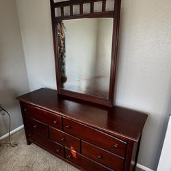 BASSETT dresser with mirror