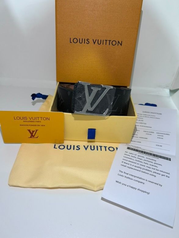 Authentic Louis Vuitton Belt With Receipts