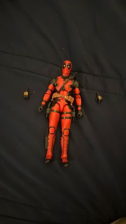 Marvel Legend Deadpool Articulated Action Figure with Accessories