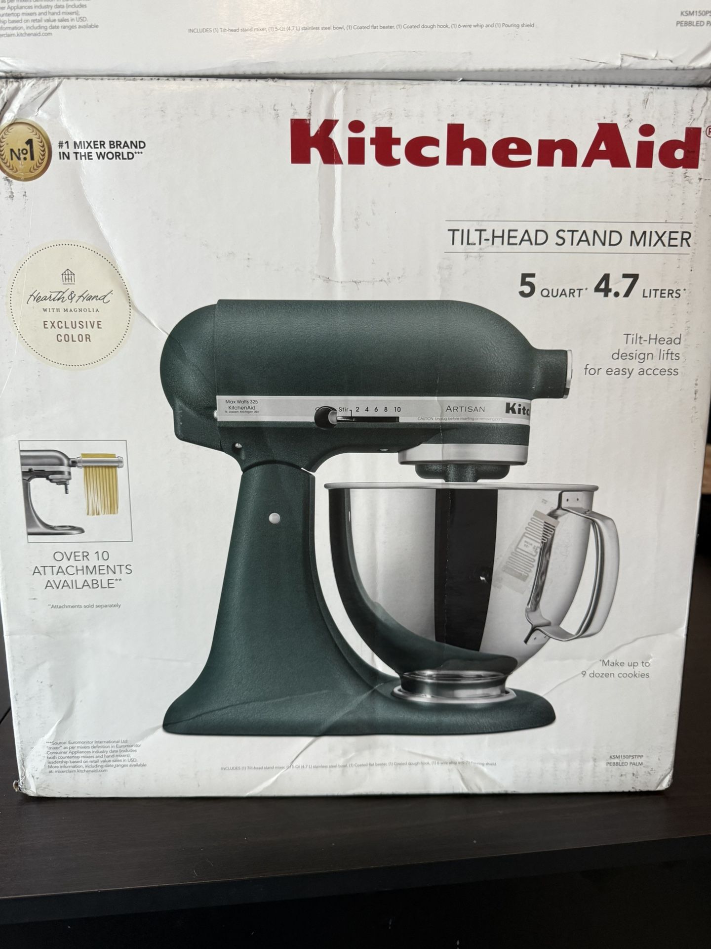 KitchenAid Artisan 5 Qt Stand Mixer – Brand New Sealed (MAKE ME AN OFFER)