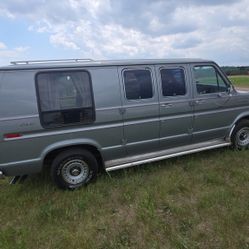 1983 Ford Econoline
