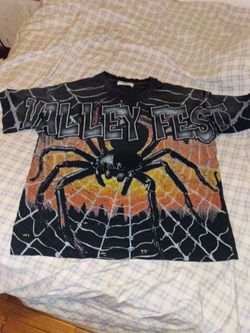 VALLEY SHIRT (SIZE M)