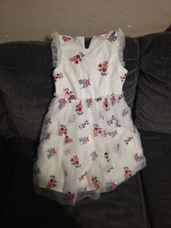Girls dress