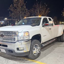 2011 Chevy 3500HD Diesel 
