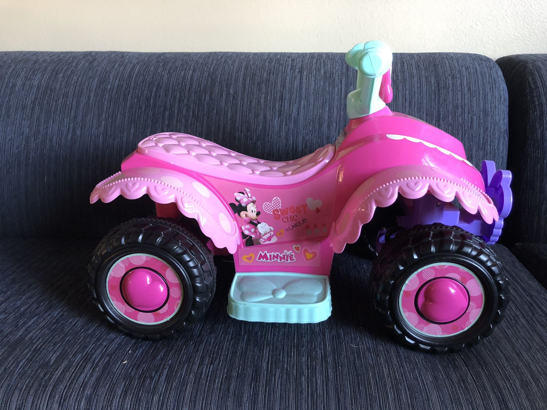 minnie mouse four wheeler