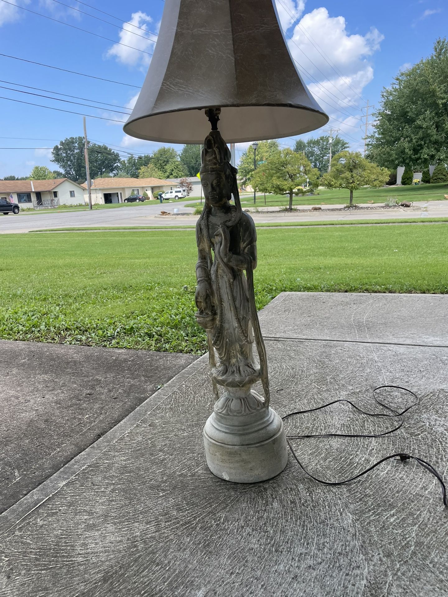 Vintage Chinese Figure Lamp