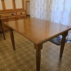 Nice OAK TABLE -  Sturdy 3 x 4 Ft