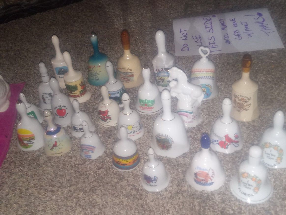 25 Vintage State Bells