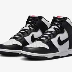 High Top Nike Dunks Black And White Women’s