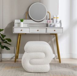 18" WhiteTeddy Bear Fabric Ottoman [NEW IN BOX] **Retails For $110