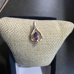 14 K Pendant