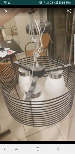 Retro hanging 3 bulb light