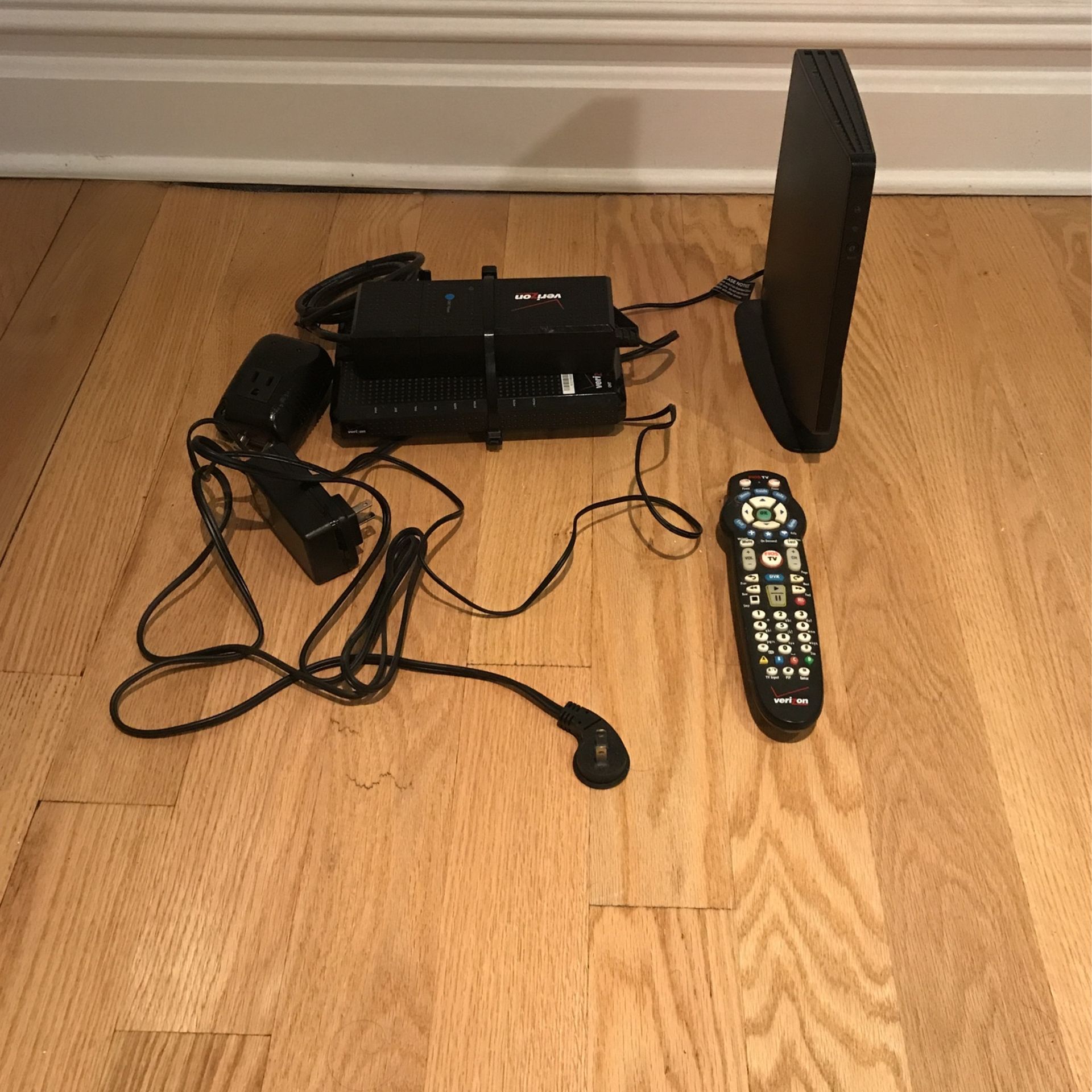 Verizon ONT I-211M-L and Router