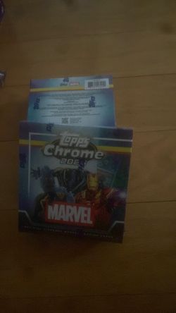 marvel comics topps chrome 2026 mega box