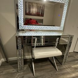 Vanity With Mirror Has A Few Cracks New