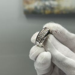 Diamond Wedding Men’s Band