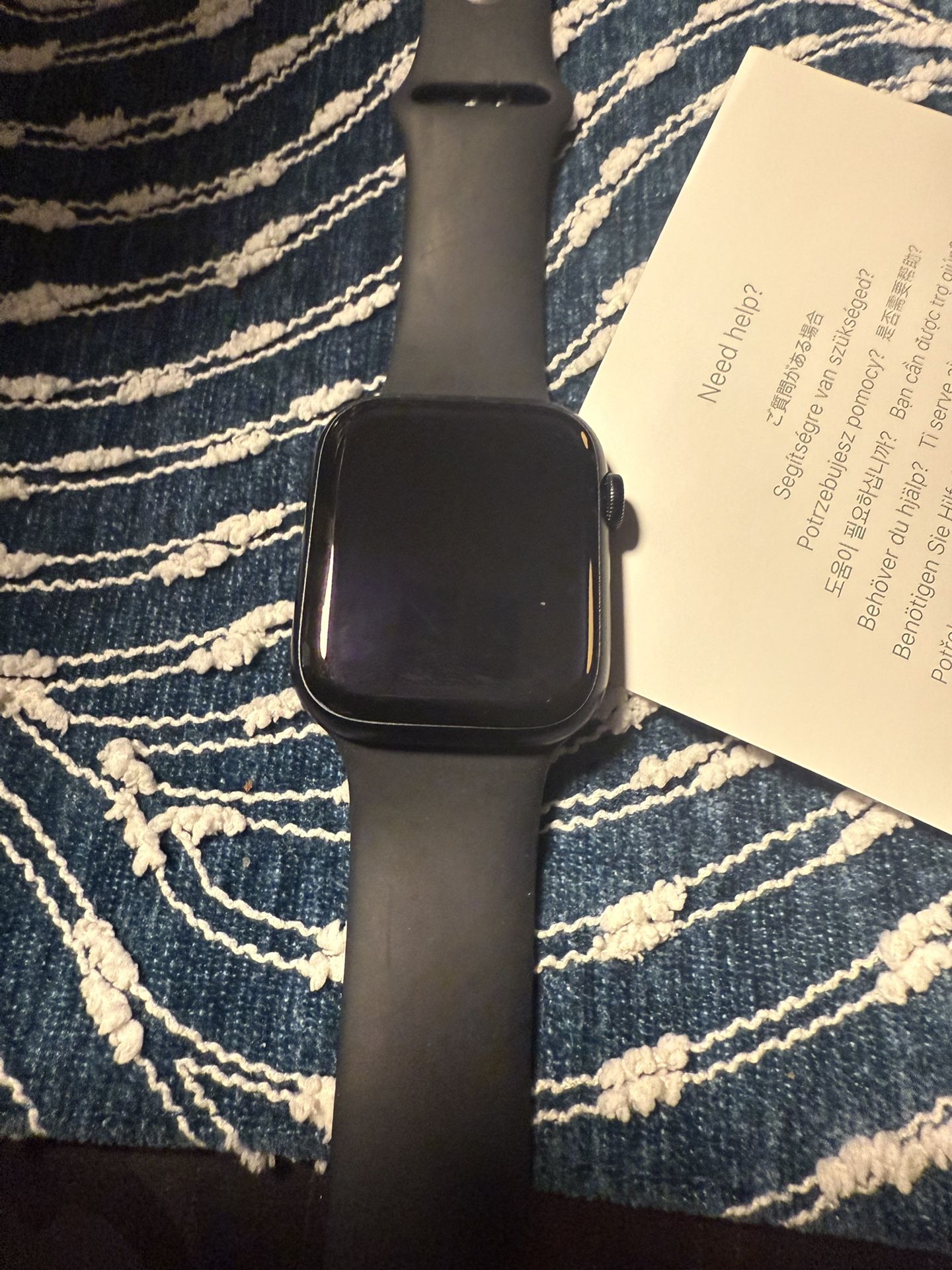 Apple Watch Series 8 Cellular + GPS 