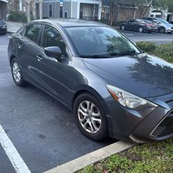 2017 Toyota Yaris iA