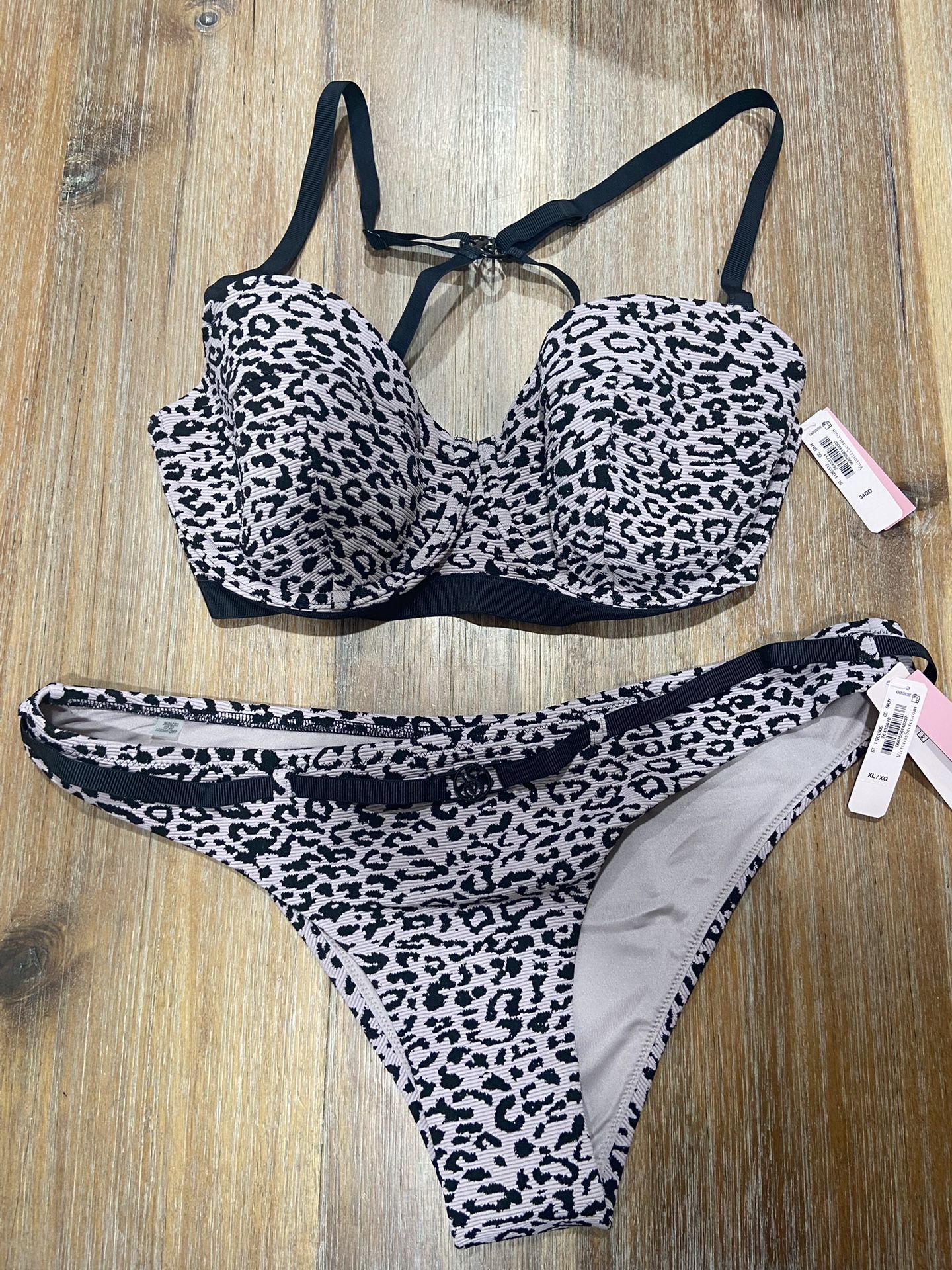 BRAND NEW- Victoria’s Secret Swimsuit Bikini